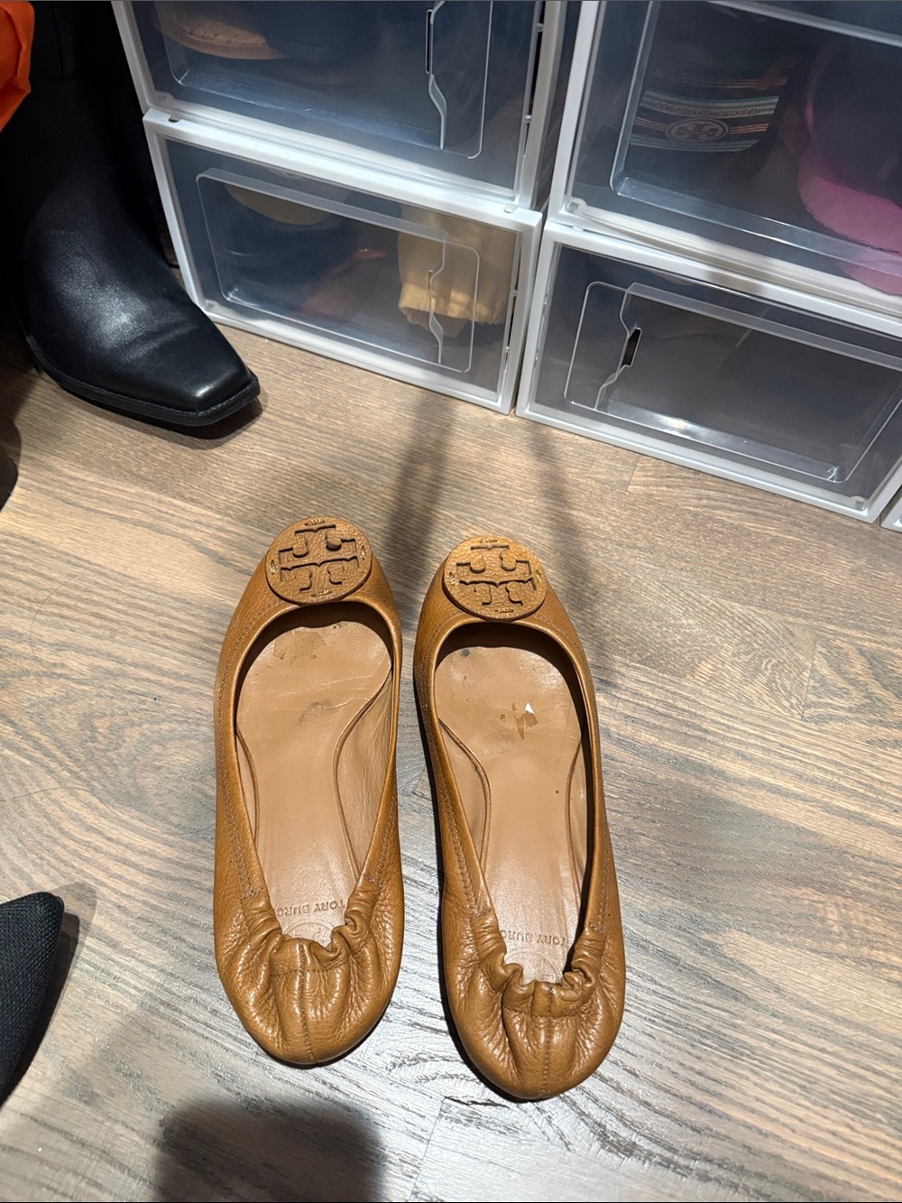Tory Burch Tan Leather Logo Ballet Flats